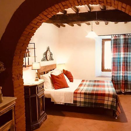 Camera E Appartamento Toscana - B&B Palazzo Robicci Кастилион Фиорентино Екстериор снимка