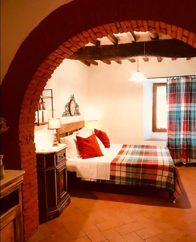 Camera E Appartamento Toscana - B&B Palazzo Robicci Кастилион Фиорентино Екстериор снимка
